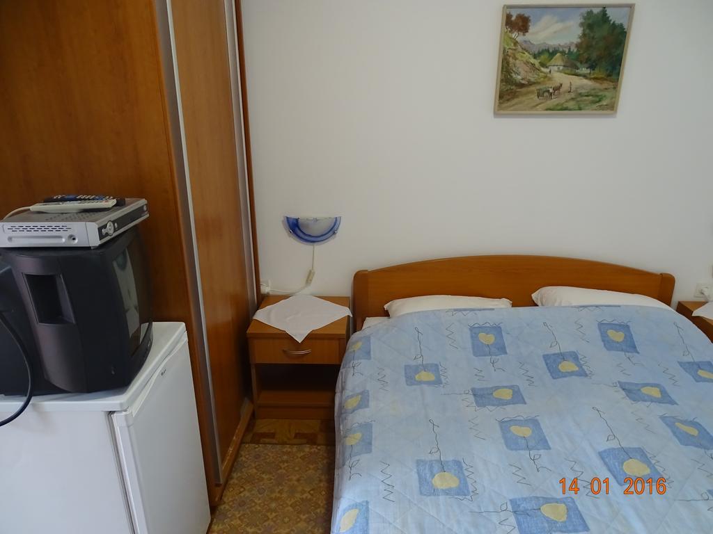 Guest House Ab Adria Home Rovinj Zimmer foto