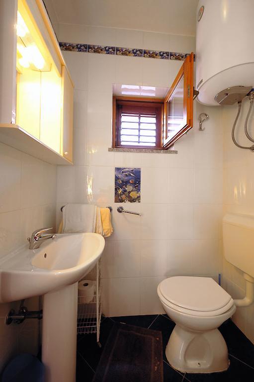 Guest House Ab Adria Home Rovinj Zimmer foto